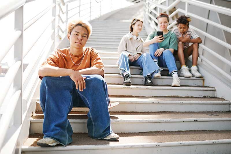 Navigating Peer Pressure in Adolescence